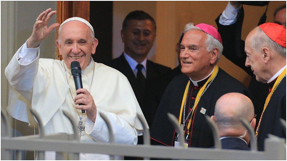 Papa Francisco tras su llegada a Lima: "Recen por mí, no se olviden" (VIDEO)