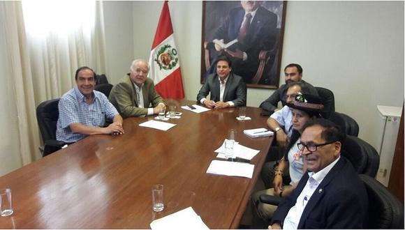 ​Bancada del Nuevo Perú se reunió con Acción Popular para evaluar vacancia de PPK (VIDEO)