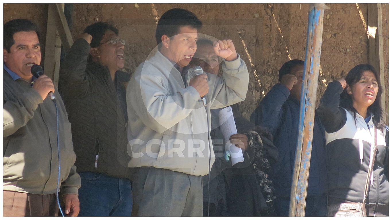 Pedro Castillo: “No vamos a retroceder, vamos a continuar con la medida de lucha”