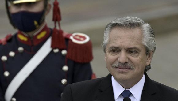Alberto Fernández reconoce a Castillo como presidente.