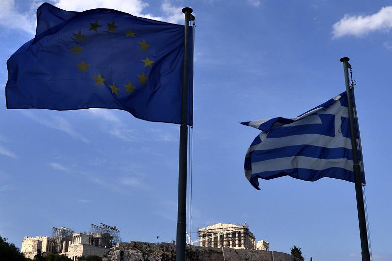 Grecia necesitará 36.000 millones de euros adicionales a los 50 millones del plan