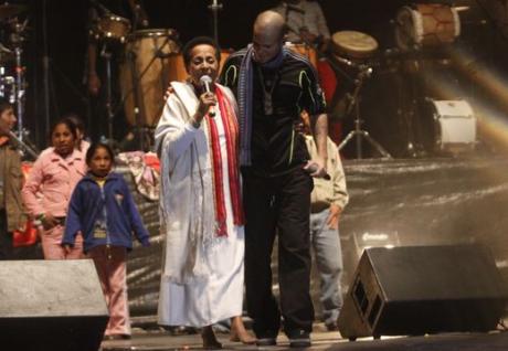 Susana Baca y Calle 13 cantaron juntos en Cusco