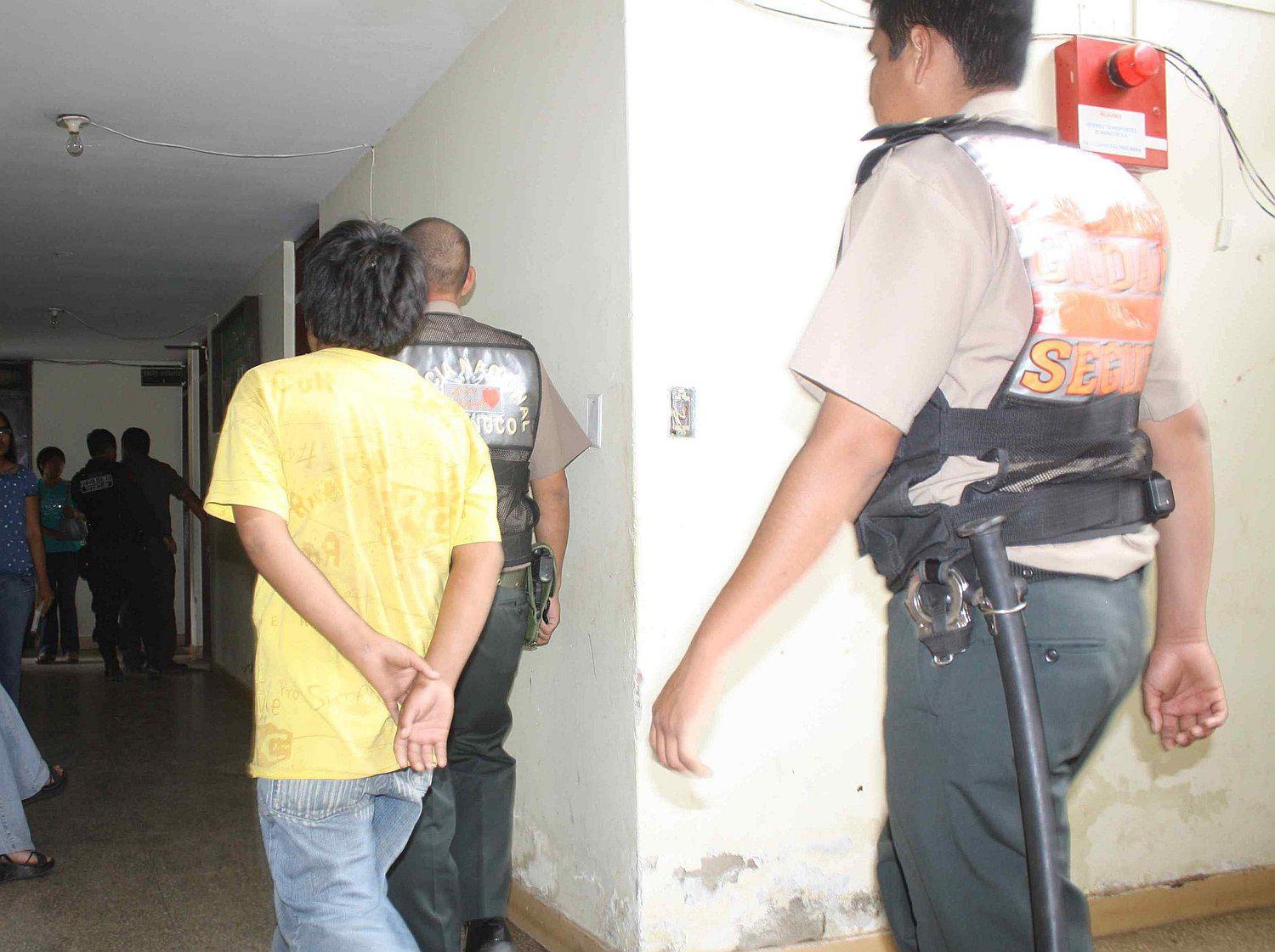 Cae sujeto acusado de abuso sexual cuando pretendía fugar a Ayacucho 