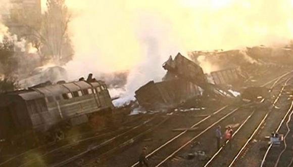 Rusia: Evacuaron a 400 personas por el incendio de un tren 