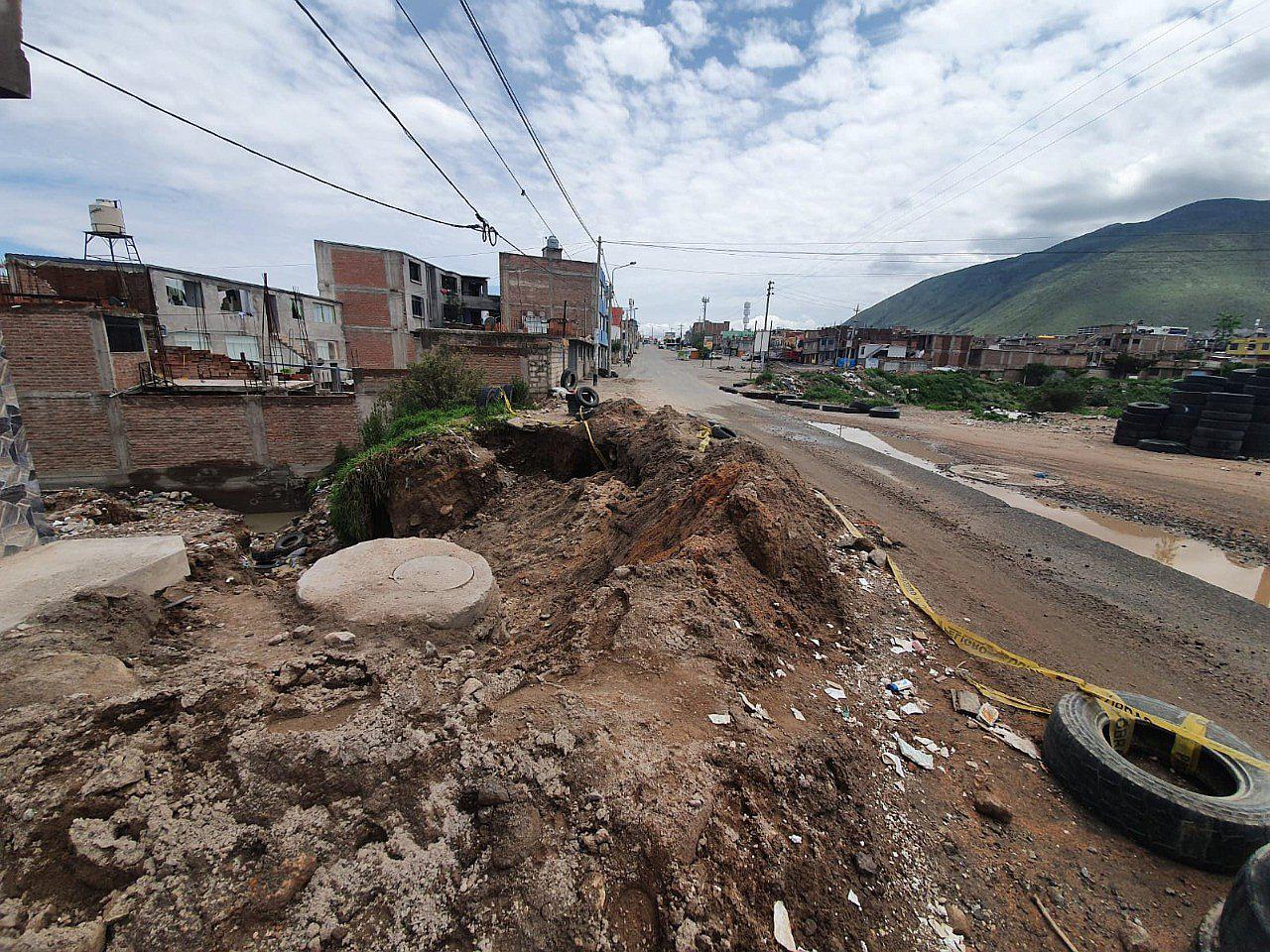 Doble emergencia por las lluvias en Cerro Colorado