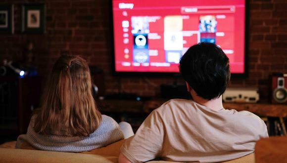 “La tecnología y los servicios de transmisión de video, como el streaming, cambiaron la manera de consumir televisión", señala especialista. (Foto: Pexel)