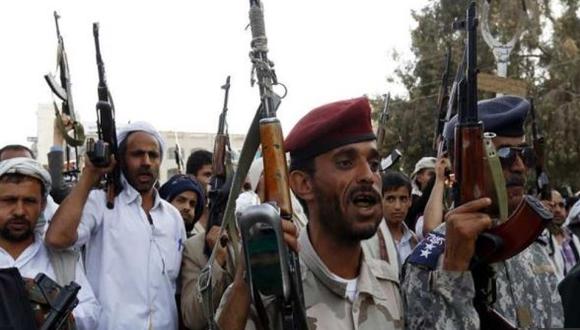 ONU impone embargo de armas a hutíes y les exige retirada de Yemen