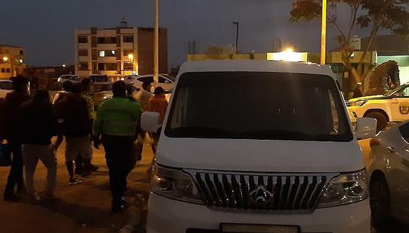 Intervienen miniván que llevaba pasajeros a Lima