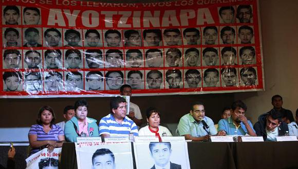 México: Padres de jóvenes desaparecidos irán a Ginebra a denunciar su caso (VIDEO)