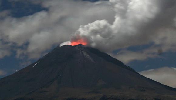 México: volcán Popocatépetl registra dos explosiones