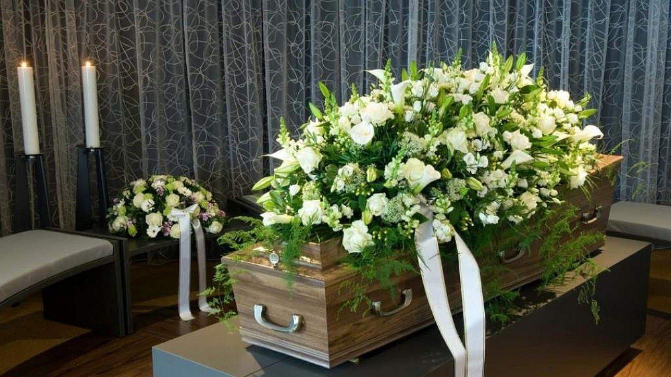 Denuncian que hospital Carrión entregó cadáver de anciana a otra familia (VIDEO)