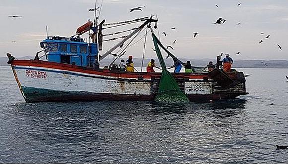 Tumbes: Intervienen una embarcación con más de 200 Kg. pesca de la especie volador 