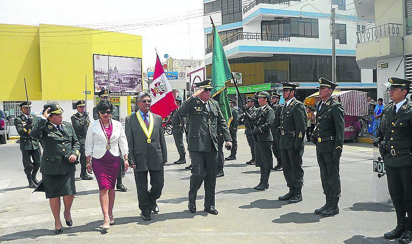 En Camaná celebran la Unificación de la Policía con diversos actos