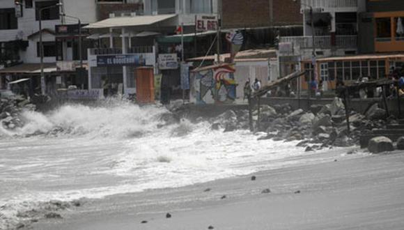 Incremento de marea en costa peruana por fase lunar