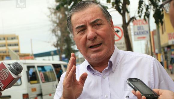 Expremier Oscar Valdés Dancuart renuncia al partido que fundó 