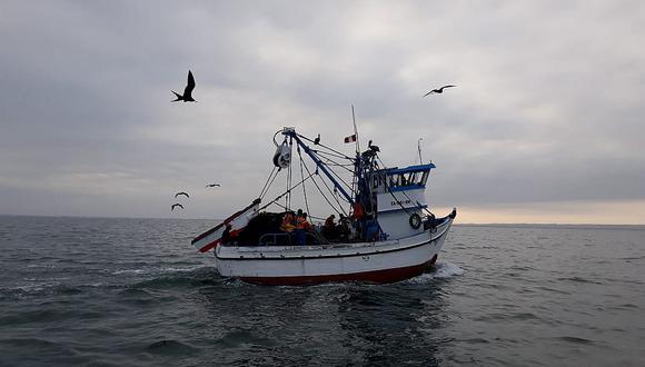 Capitanía de Puerto de Zorritos interviene embarcación pesquera en Tumbes