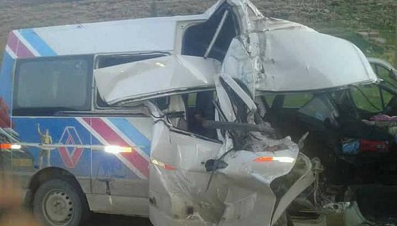 Accidente de tránsito en Azángaro deja un muerto y 15 heridos