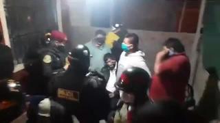 Multan a miembros de una familia que bebía licor en plena cuarentena, en Ica (VIDEO)