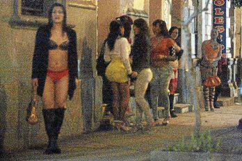 Prostitución gay infecta el Centro de Lima