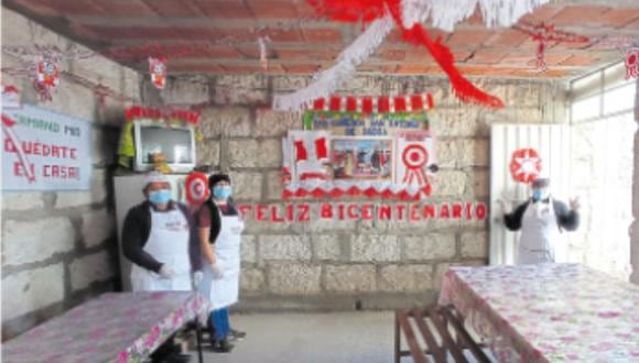 Municipalidad de Arequipa dotó de insumos a 215 locales sociales. Socias decoraron sus locales por las fiestas patrias. (Foto: Correo)
