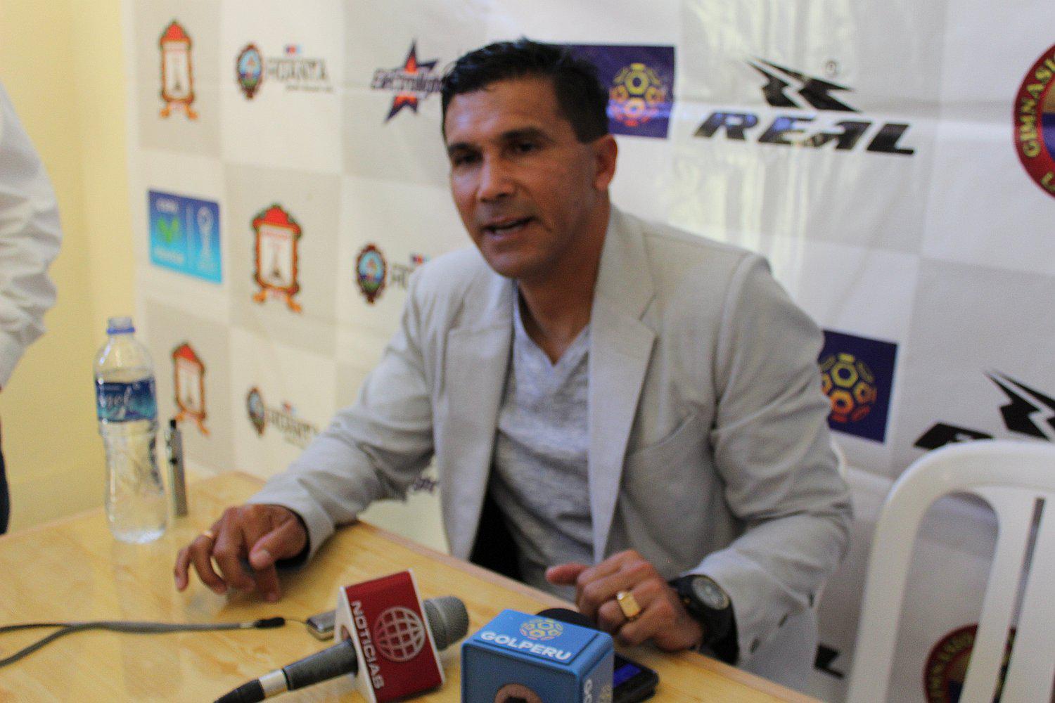 Duilio Cisneros dejó de ser director técnico de Ayacucho FC