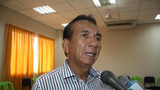 Tumbes: El gobernador regional Flores anuncia cambio de funcionarios 