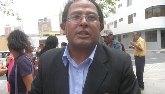 Agente Carlos Burgoa deja consulado boliviano después de 3 años