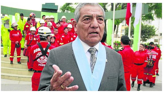 Elidio Espinoza: “La Contraloría no es un ‘cuco’, el resto es politiquería” 