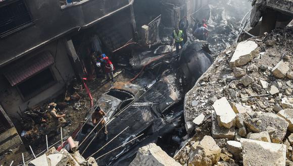 El accidente aéreo dejó 97 muertos y dos sobrevivientes. (Foto: AFP).