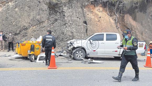 Lamentable hecho fue protagonizado entre un mototaxi y una camioneta. Entre las víctimas hay una menor de edad. (Foto: HCO TV Huamachuco)