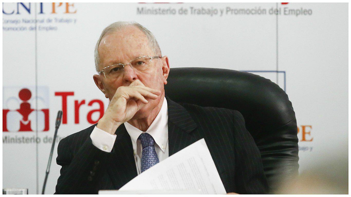 Congresistas critican a PPK por decir que se debe “colgar a los rateros”