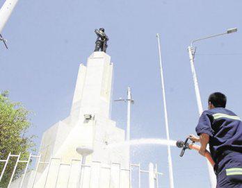 Encuentran abandonado óvalo A. A. Cáceres