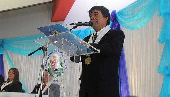 Adquieren kit para revocar al alcalde de Ilo William Valdivia