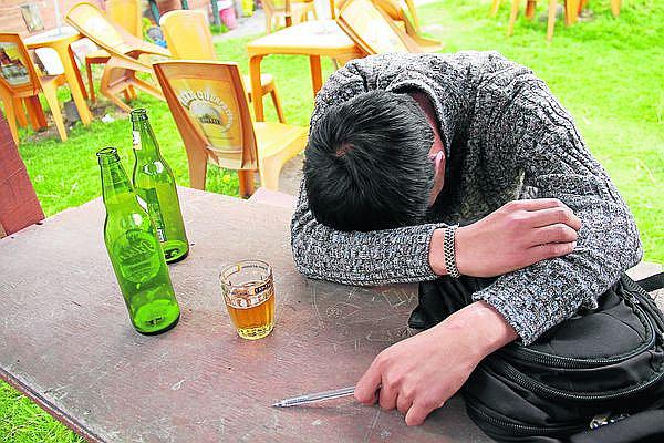 El 60% de pacientes atendidos en centro Moisés Heresi son adictos