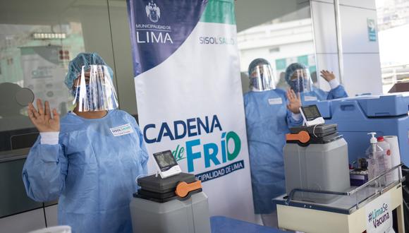 Alcalde Jorge Muñoz espera sostener reunión con ministro de Salud para tomar acciones frente a una eventual tercera ola. Se trata de cuatro cadenas de frío que permiten el almacenamiento de más de 42 mil dosis de vacunas.  (Foto: Municipalidad de Lima)