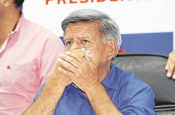 César Acuña: JEE abre proceso de exclusión por entrega de dinero