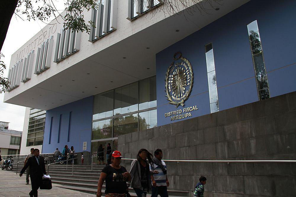 Ordenan la recaptura de una banda de estafadores que fueron puestos en libertad