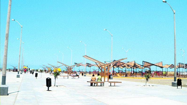 Joven se ahoga en playa de Pisco
