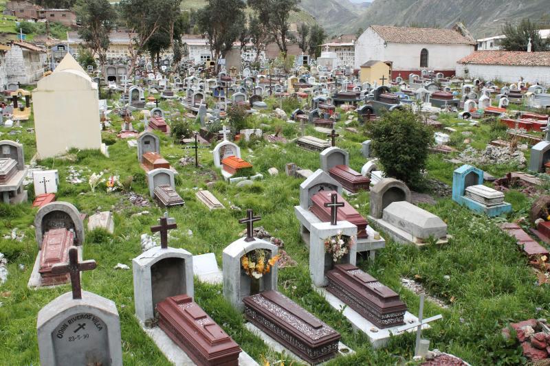 116 cementerios sin autorización sanitaria