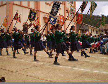 Hualhuas cumplió 68 años de creación