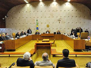 Brasil: Asume como diputado dirigente condenado por corrupción