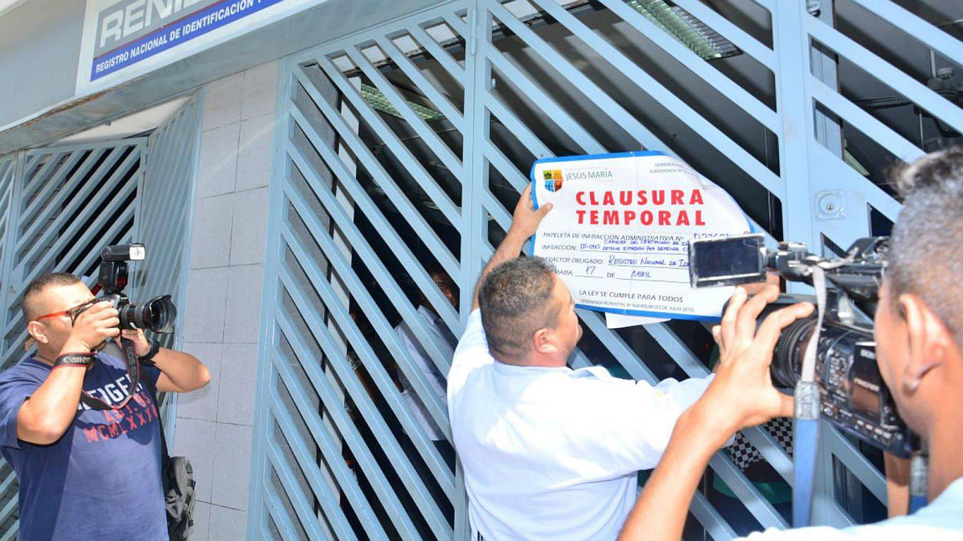 Clausuran temporalmente sede de la Reniec de Jesús María