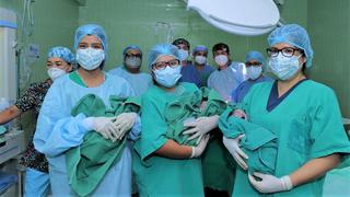 Trillizas prematuras se salvan tras permanecer varias semanas en UCI neonatal de Piura