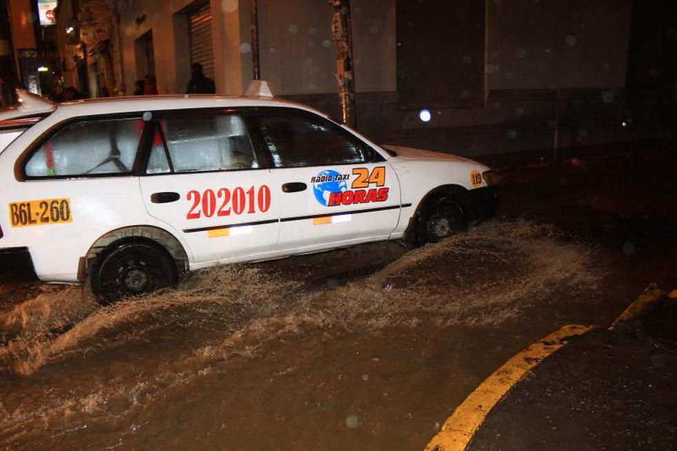 Lluvia de más de 7 horas azotó la ciudad de Huancayo (FOTOS)