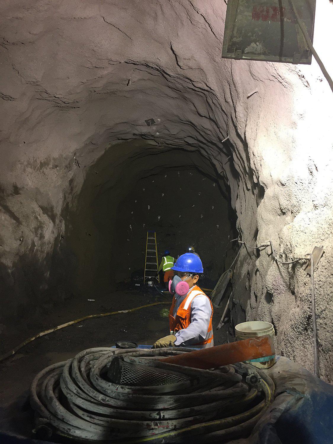 Piura: En plena ejecución la perforación del Túnel de Trasvase del Peihap