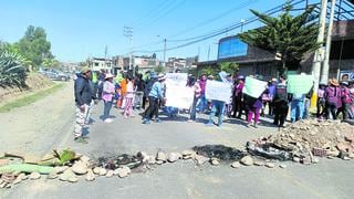 Pobladores de Chupaca bloquean calles por constantes accidentes
