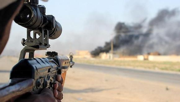 Estado Islámico: Yihadistas avanzan imparables hasta frontera con Irak