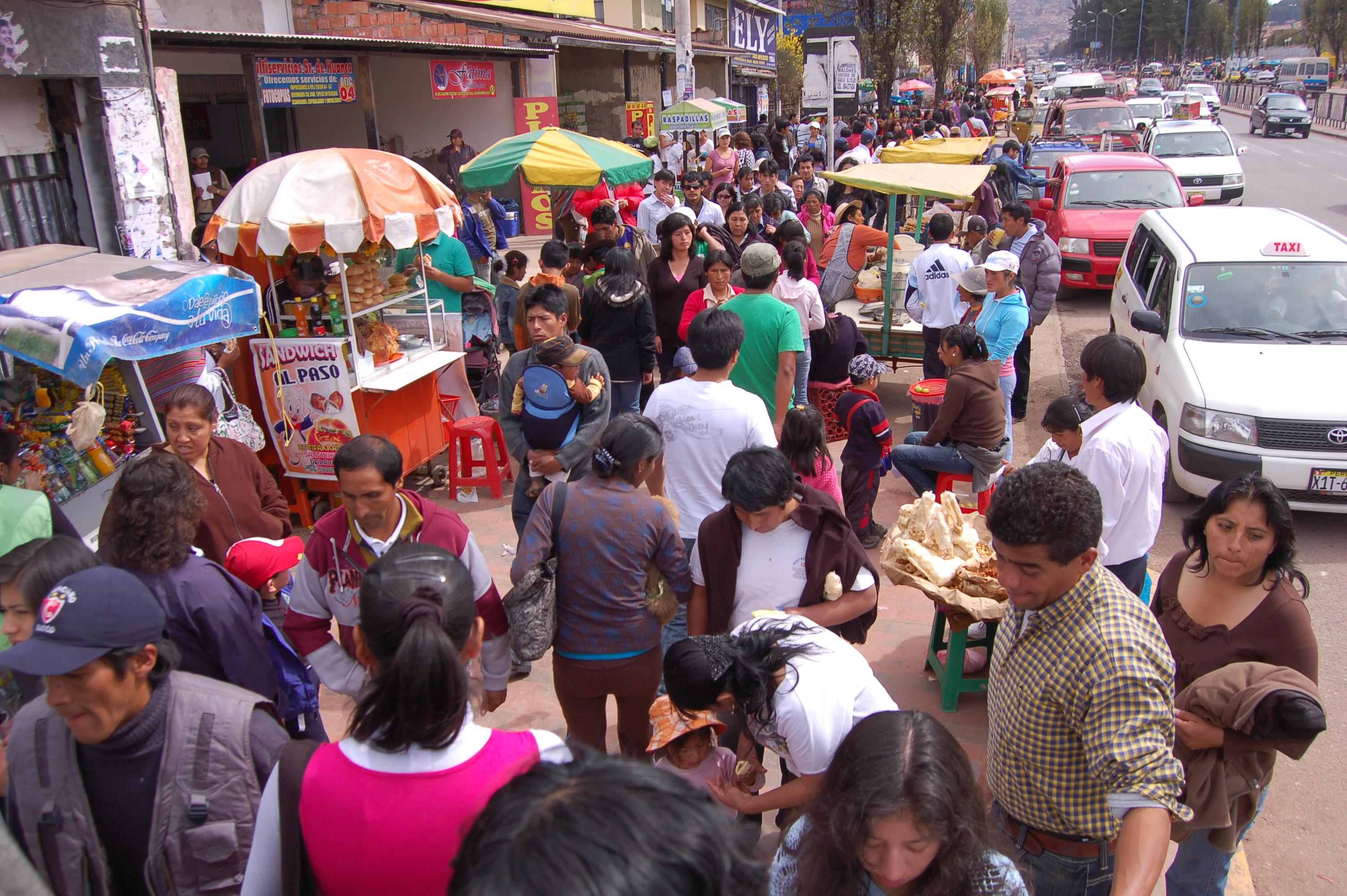 Cusco: Trafican con espacios públicos en el centro histórico
