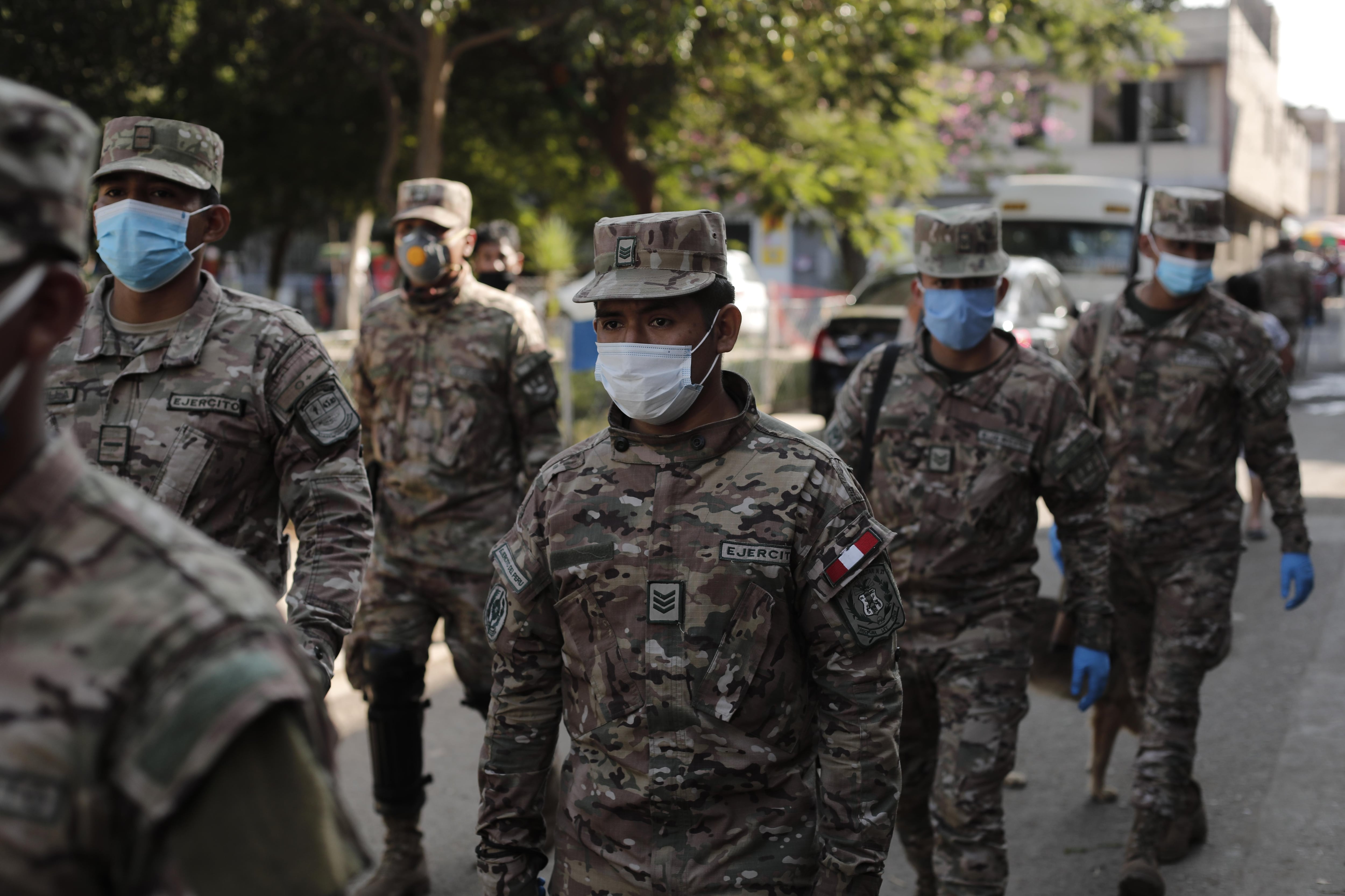 Cinco de los militares fallecidos por coronavirus pertenecen a la Marina de Guerra del Perú y uno del Ejército del Perú.(Foto: Leandro Britto)