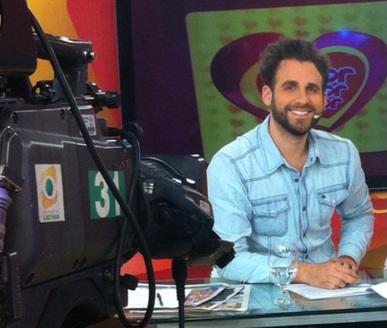 'Peluchín' confunde a ministra Ana Jara con Katy Jara (VIDEO)